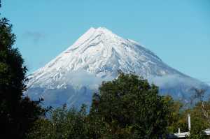 MT-EGMONT-TARANAKI(001)
